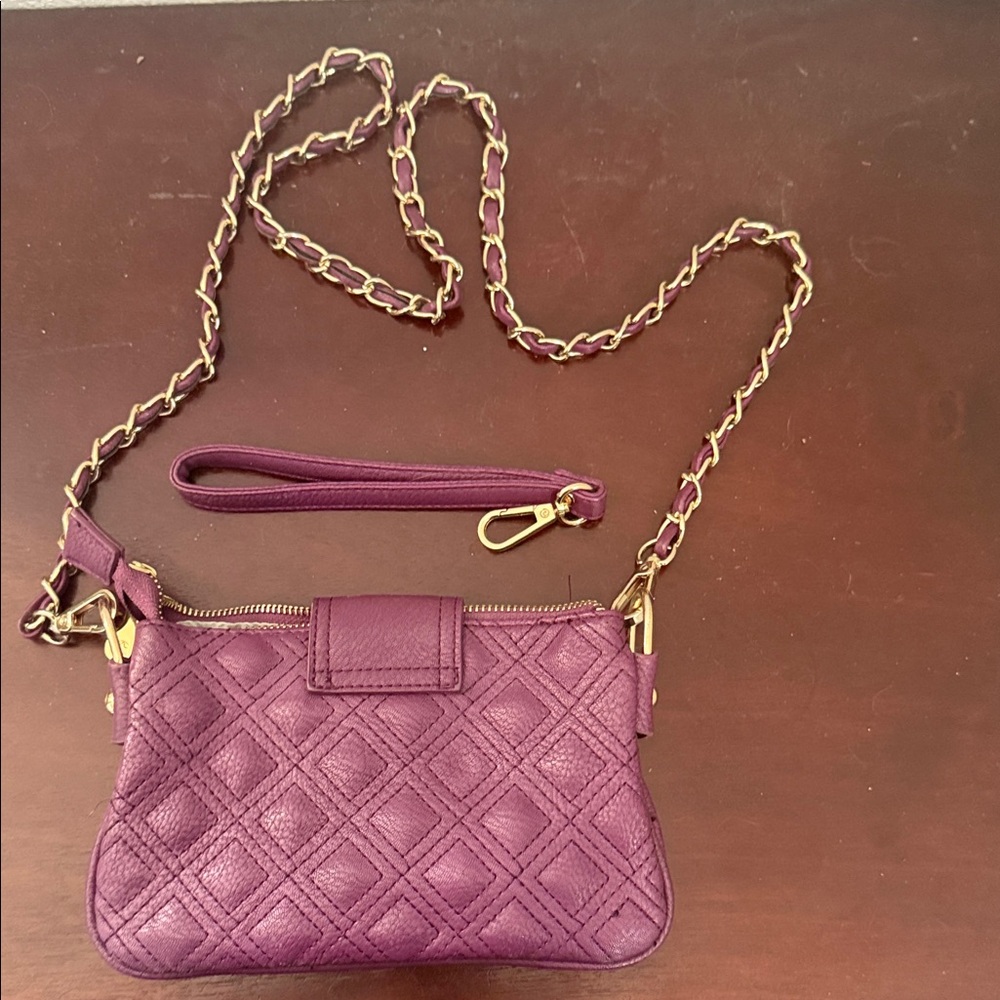 Quilted Purple Crossbody Bag - Picture 3 of 3